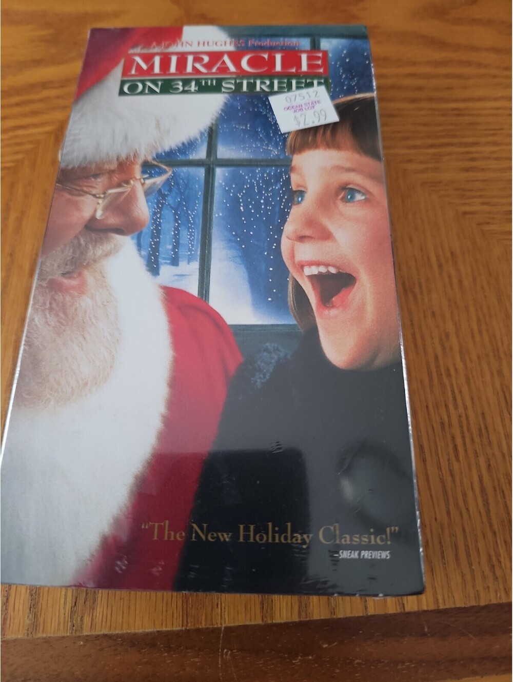 Miracle on 34th Street (VHS, 2004)